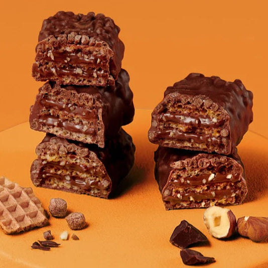 CRISPY WAFFLE HAZELNUT SPREAD PROTEIN BARS